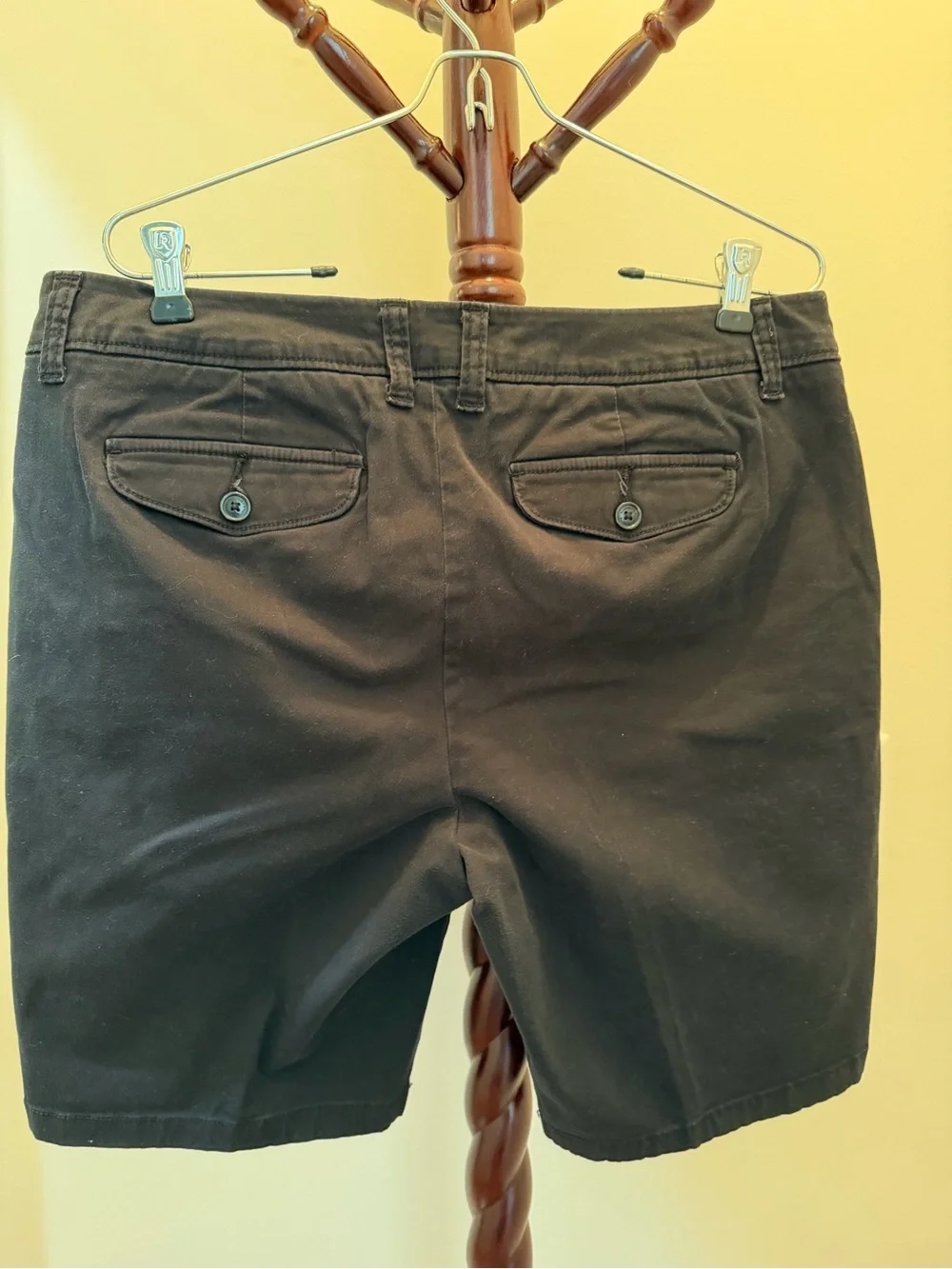 Liz Claiborne Petite Black Women’s Chino Shorts